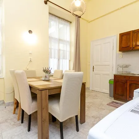 Appartamento 3bdr Spacious Getaway Budapest