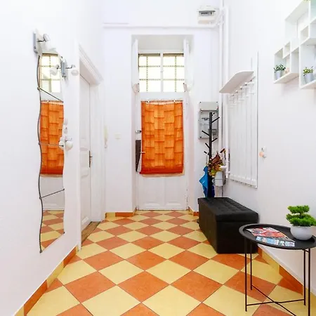 Lejlighed 3bdr Spacious Getaway Budapest