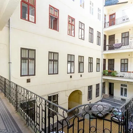 Appartement 3bdr Spacious Getaway *