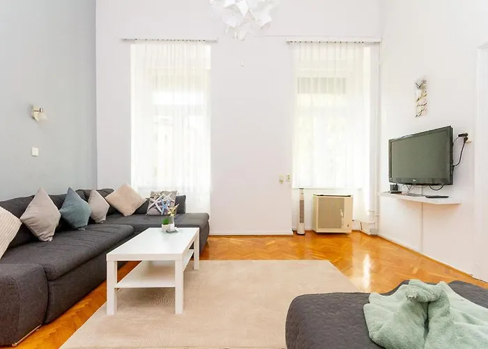Appartement 3bdr Spacious Getaway *