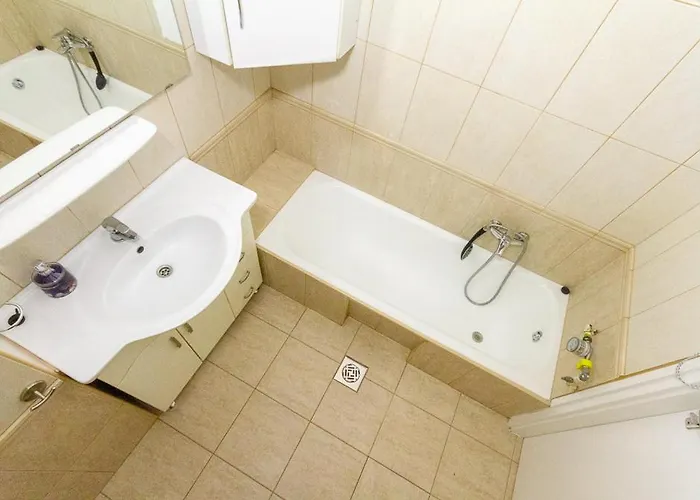 3bdr Spacious Getaway Budapest
