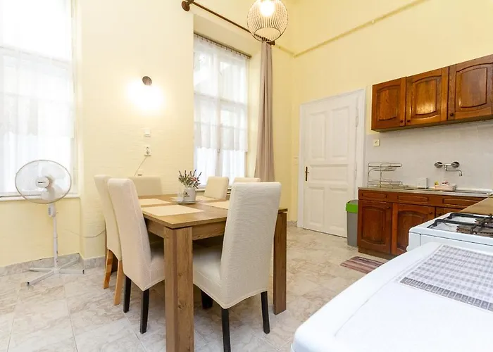 Apartament 3bdr Spacious Getaway Budapesta