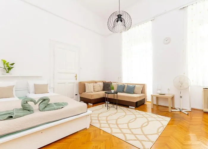 3bdr Spacious Getaway Apartament Budapesta